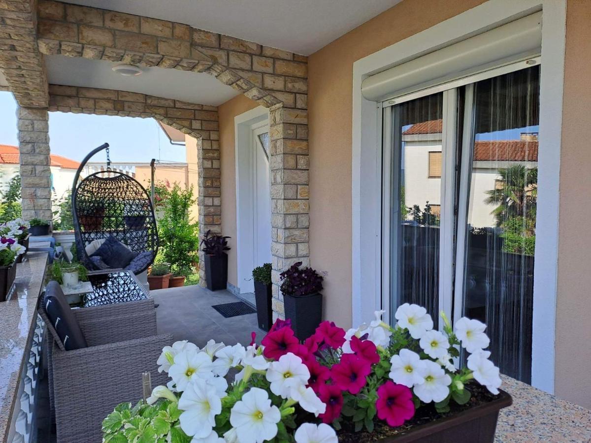 Apartments Ostojic Krk Town Luaran gambar